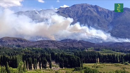Evacúan 200 viviendas por incendio en la Patagonia argentina