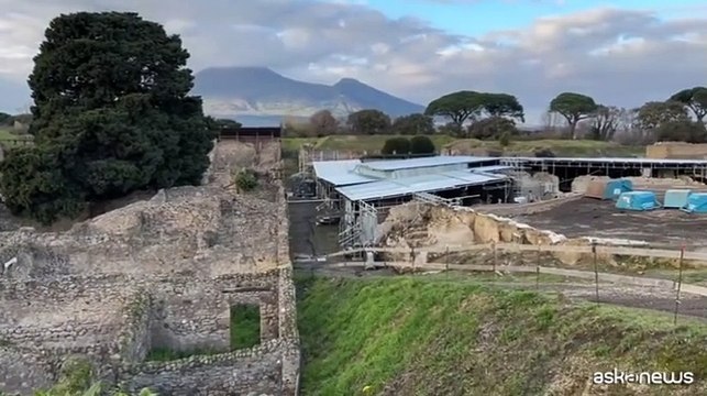 Pompei, emerge un grande complesso termale in una domus privata