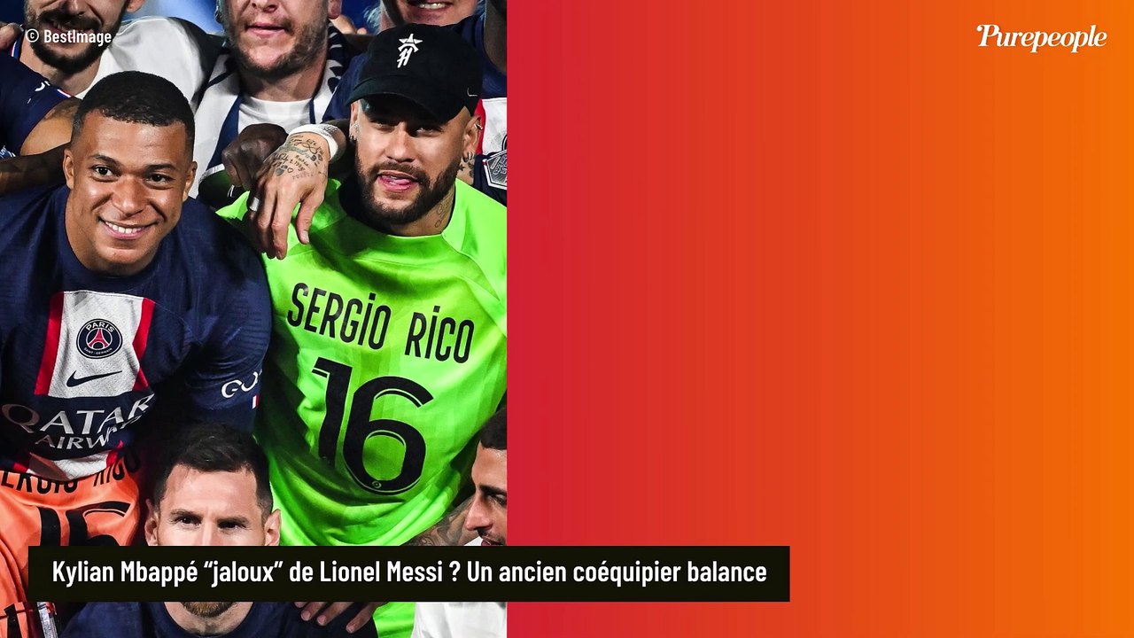 Kylian Mbappé “jaloux” de Messi à son arrivée ? Un célèbre coéquipier des joueurs au PSG prend la parole et ses propos sont inattendus