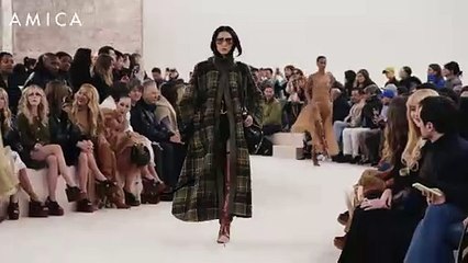 Gli Stivali di Tendenza per il 2025: Eleganza e Audacia sulla Passerella 👢