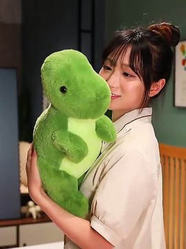 New Design Stuffed Animal Plush Dinosaur Doll Soft Fluffy Green Huggable Dragon Custom Dinosaur Toy.