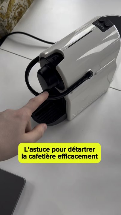 P.UBLlClTE 🛍️ Le LlEN de ce produit (n°30) est dans ma Bl0 (La Bl0-graphie est le texte de présentation sur ma page d’accueil daily, sous ma photo de profil)😀 / L’astuce pour détartrer la cafetière