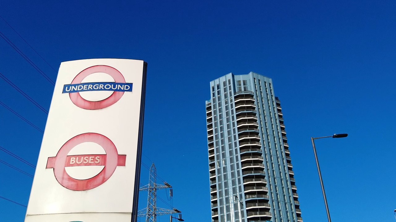 AI trials to kick-off on London Underground.