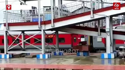 RPF ने पुरषोत्तम एक्सप्रेस से गांजे की खेप को किया बरामद, तस्कर हुआ फरार