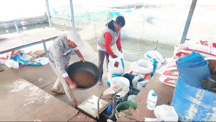 RTU_पारंपरिक शेतीला आधुनिक मत्स्यपालनाची जोड; आदिवासी तरुणाचा राष्ट्रपतींच्या हस्ते सन्मान