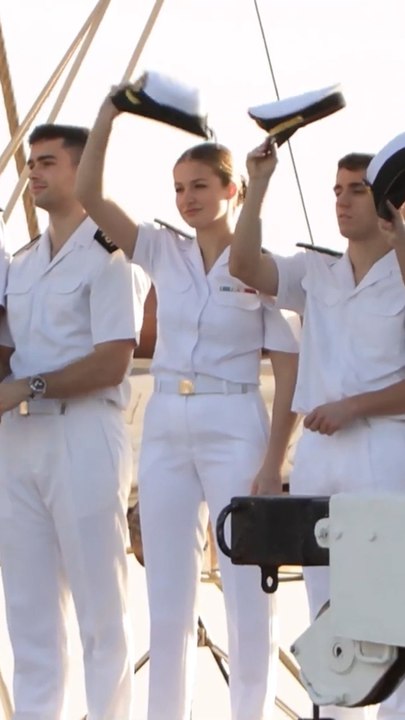 La princesa Leonor llega a Tenerife a bordo del buque escuela Elcano