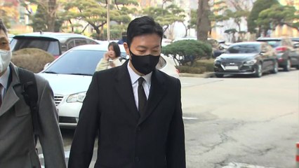 '체포 저지' 김성훈 경호차장, 13시간 경찰 조사 / YTN