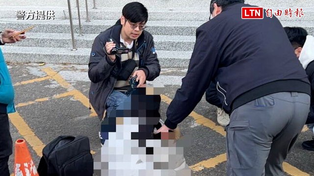 泳池女售票員兼職當車手 2次收款300萬被逮（警方提供）