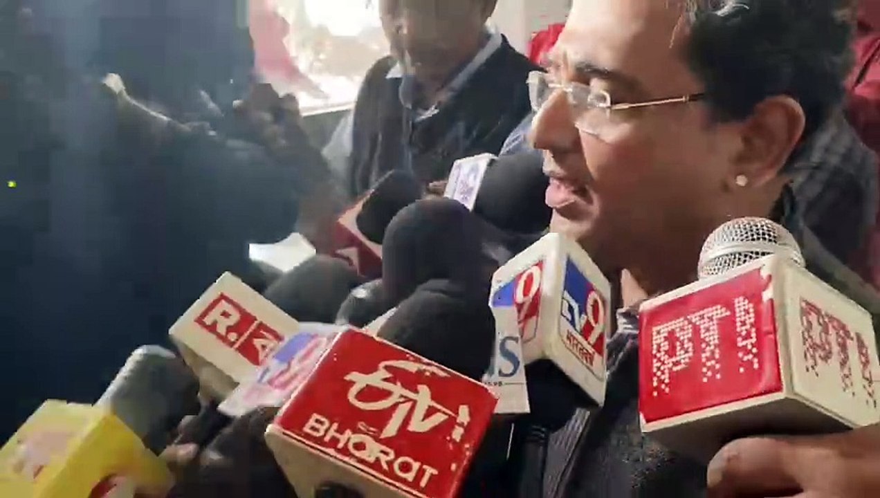 সাসপেনশন রোধে জাতীয় মহিলা কমিশন বেরোতেই মেডিকে...