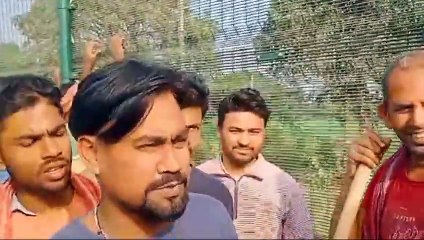 সীমান্ত পেরিয়ে অনুপ্রবেশের চেষ্টা বাংলাদেশিদের৷ বিএসএফ ও ভারতীয়দের তাড়ায় পালাল তারা৷ এনিয়ে সুকদেবপুর সীমান্তে উত্তেজনা৷