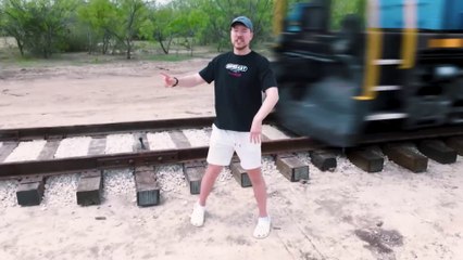 🚂 Train Vs Giant Pit | Mr Beast |
