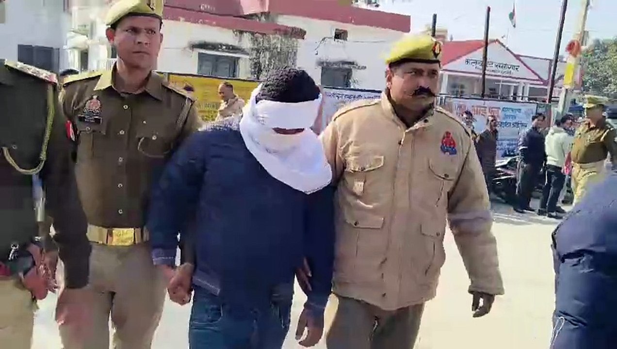 अंतरराज्यी बीमा गिरोह का खुलासा; मर चुके और स्वस्थ्य व्यक्ति का बनाते थे फर्जी डाक्यूमेंट बनाकर लेते थे क्लेम, 11 लाख कैश बरामद