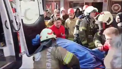 3 katlı binada yangın can aldı