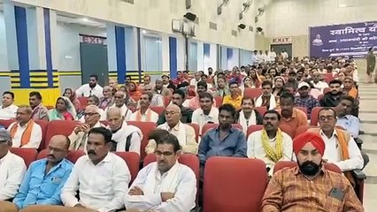 बलरामपुर जिले में स्वामित्व योजना के तहत 757 हितग्राहियों को प्रॉपर्टी कार्ड का वितरण, कैबिनेट मंत्री रामविचार नेताम हुए शामिल..