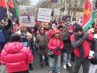 {PARIS} "Libérez le R !" : à Paris, une manifestation rassemble quelques centaines de personnes