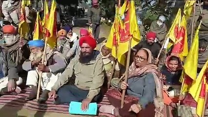 ਅਜਨਾਲਾ ਦੇ ਪਿੰਡ ਰਾਣੇਵਾਲੀ ਦੀ ਸੁਕੜ ਨਹਿਰ ਦਾ ਕਬਜ਼ਾ ਲੈਣ ਆਏ ਅਧਿਕਾਰੀਆਂ ਦਾ ਕਿਸਾਨਾਂ ਵੱਲੋਂ ਕੀਤਾ ਗਿਆ ਜ਼ਬਰਦਸਤ ਵਿਰੋਧ