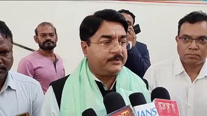 स्वामित्व योजना के तहत जिले के 462 ग्रामों के 43500 हितग्राहियों को प्रॉपर्टी कार्ड का किया गया वितरण, केंद्रीय राज्यमंत्री उइके और लोक स्वास्थ्य मंत्री पटेल हुए शामिल