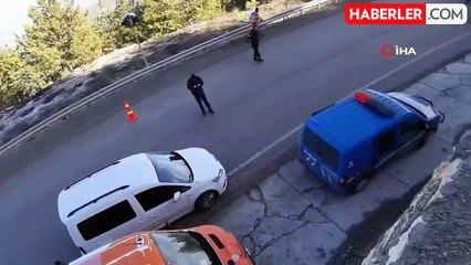 Bolu'da Tır ile Otomobil Çarpıştı: 4 Yaralı