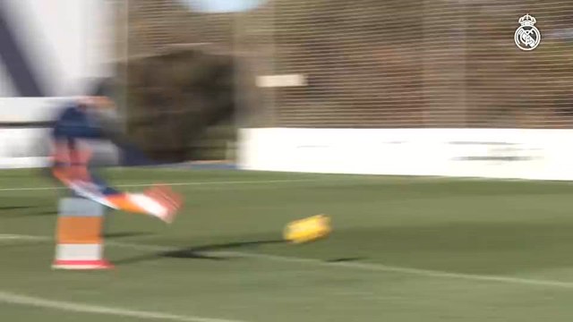 El Real Madrid entrena de cara al partido contra Las Palmas