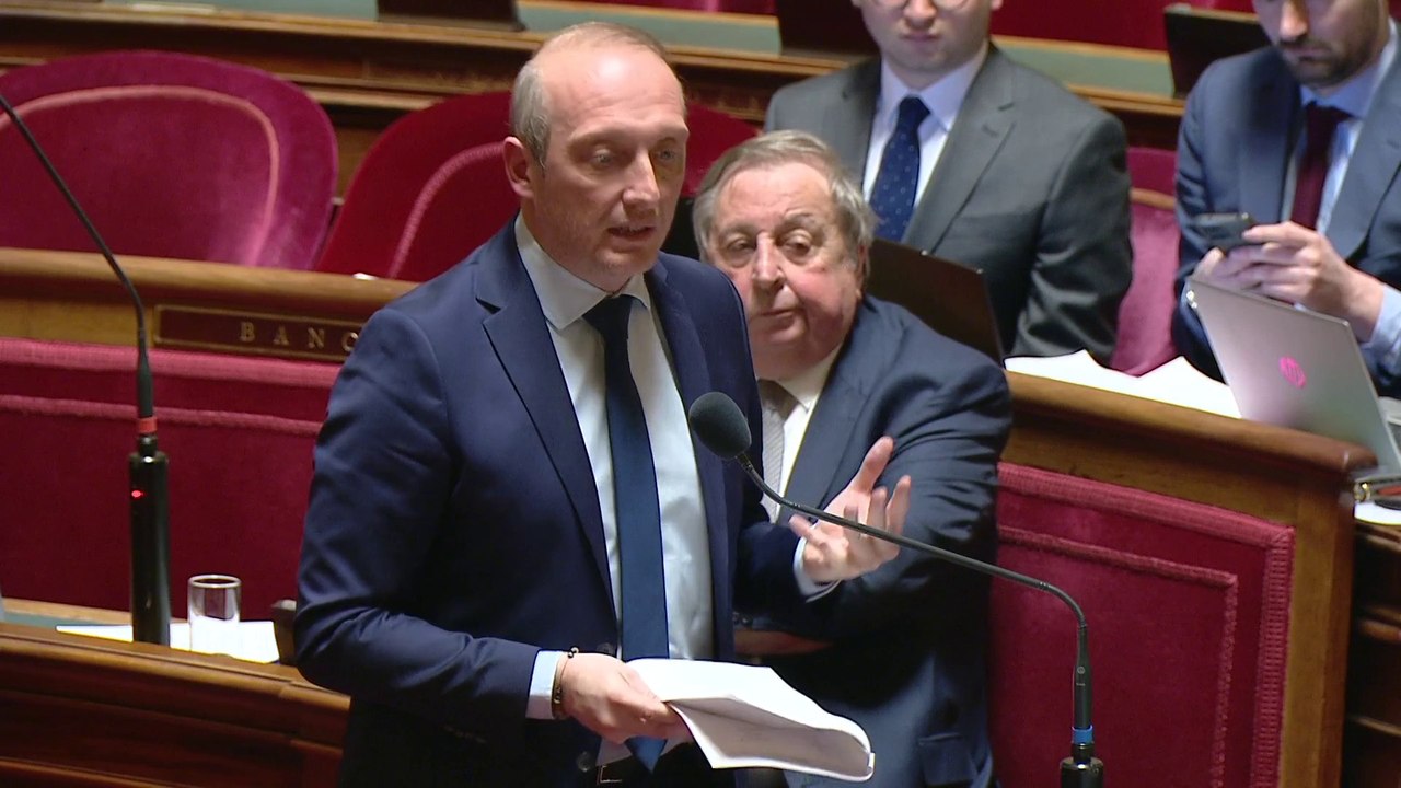 Arrêts maladie : le Sénat réduit le niveau de l’indemnisation pour les fonctionnaires,