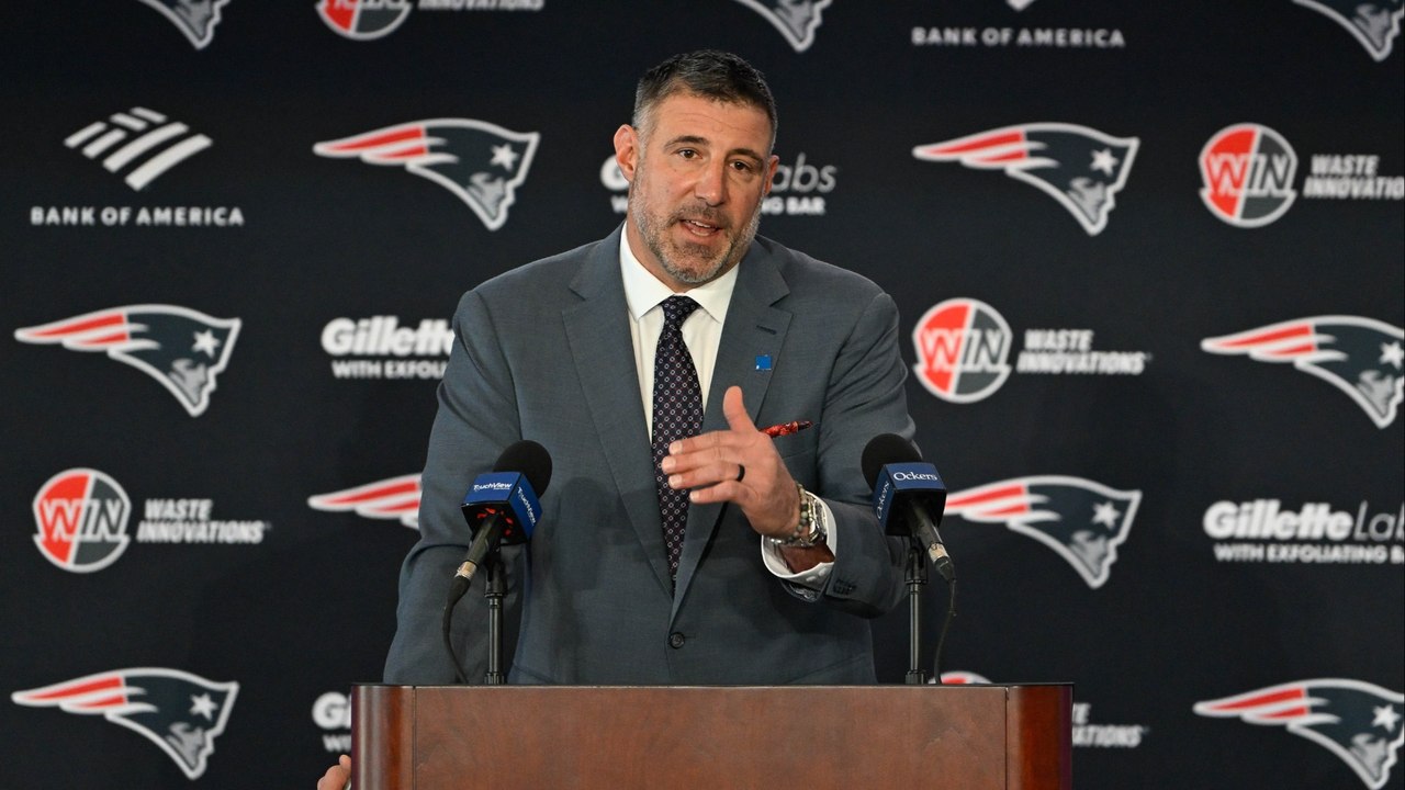 Mike Vrabel Hired by the New England Patriots: An Analysis