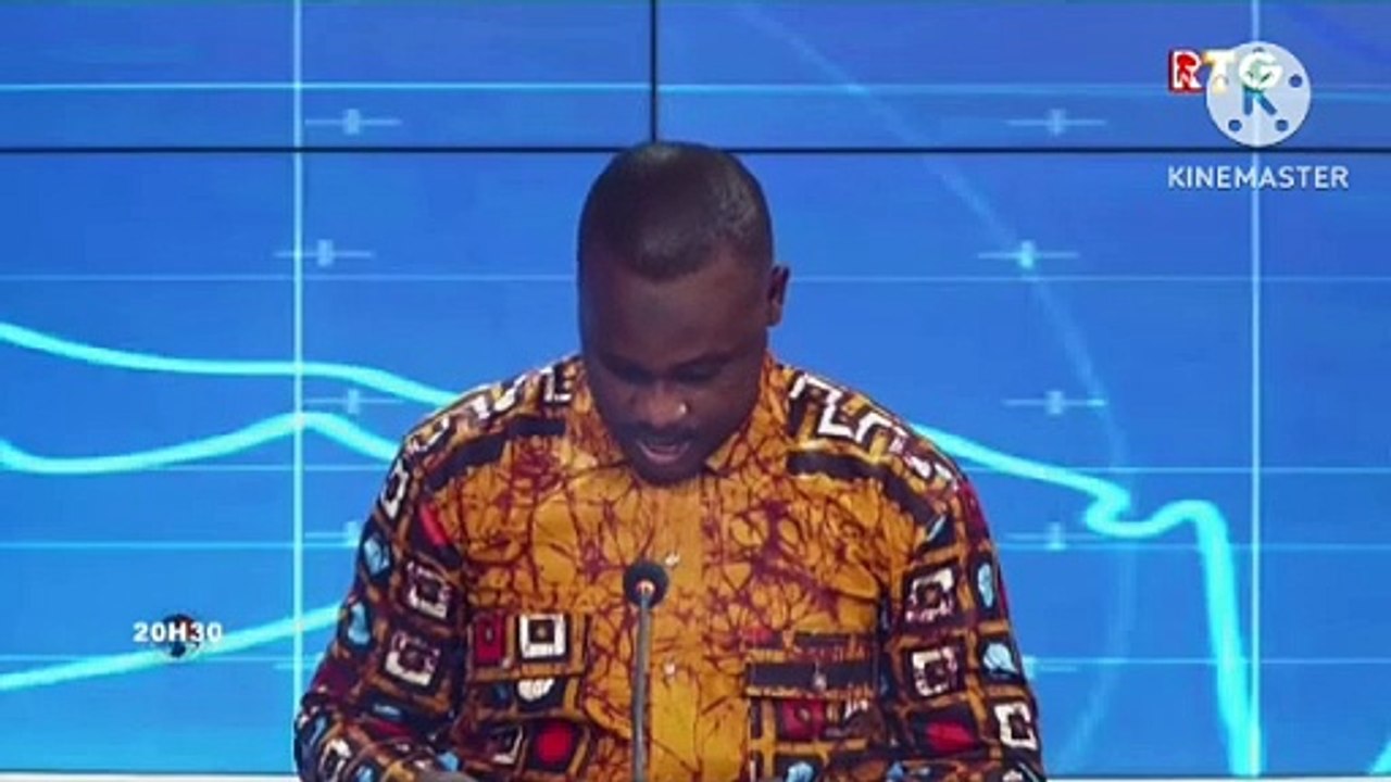 Décrets du président de la transition général Mamadi doumbouya