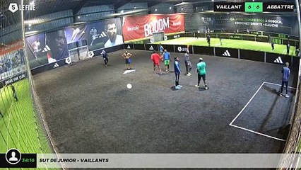 But de Junior - VAILLANTS