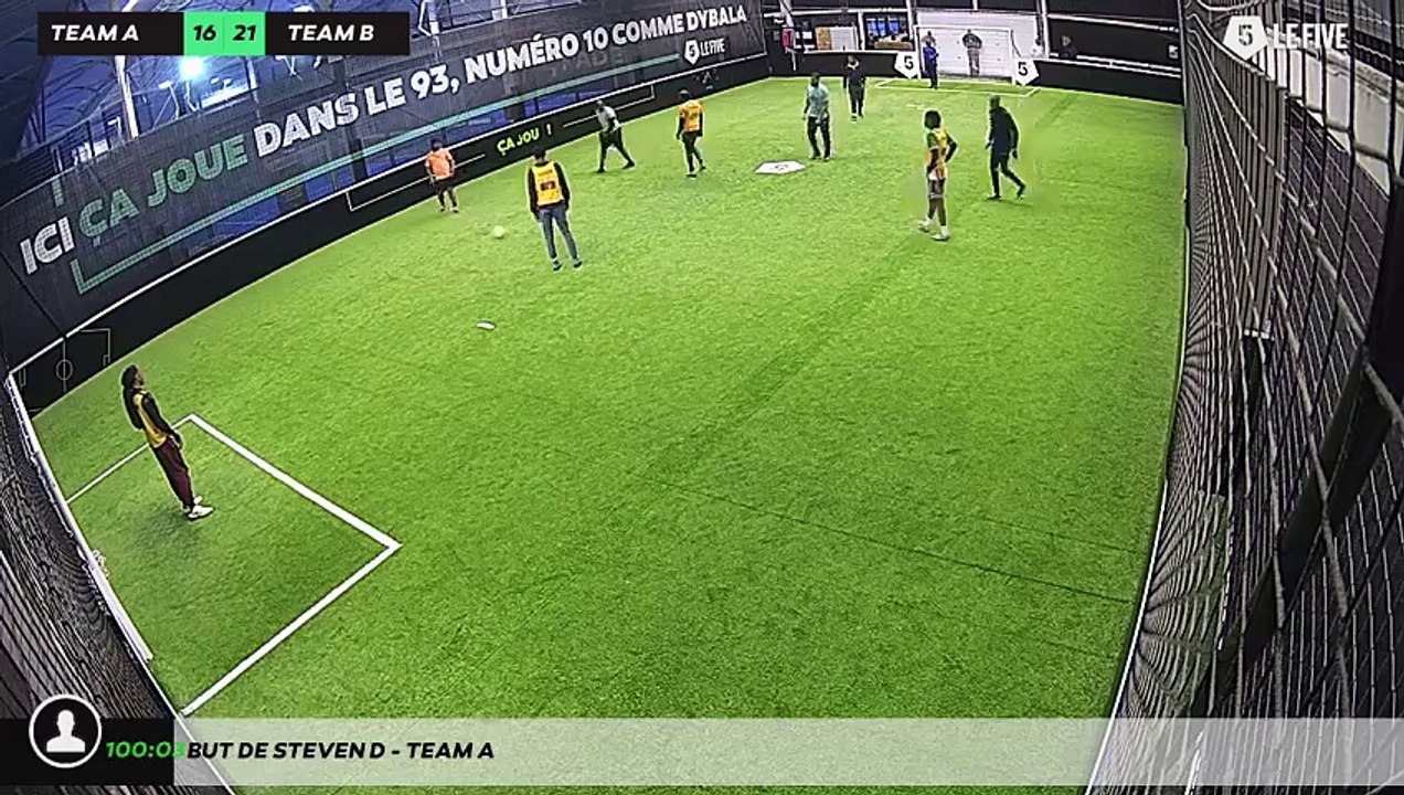 But de Steven D - Team A