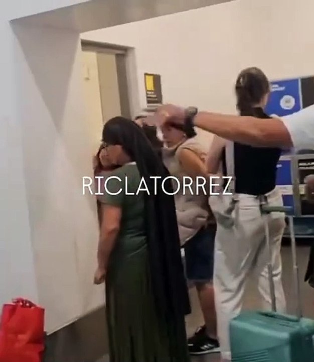 Papá de Christian Cueva increpó a Pamela López.