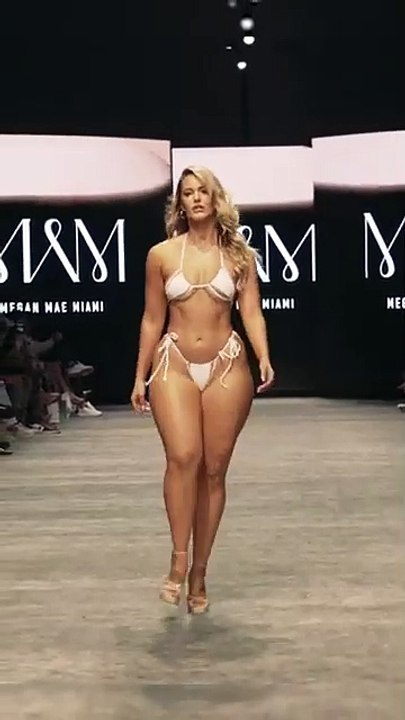 Marissa DuBois Slow Motion - Megan Mae Miami - Miami Swim Week 2023 Powered By Art Hearts Fashion