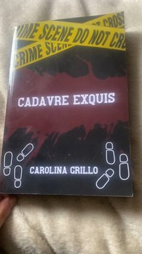 Cadavre exquis disponible sur amazon en numerique et en papier