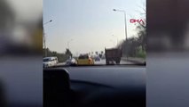 Sosyal medya için video çekerken motosiklet kazasını görüntüledi