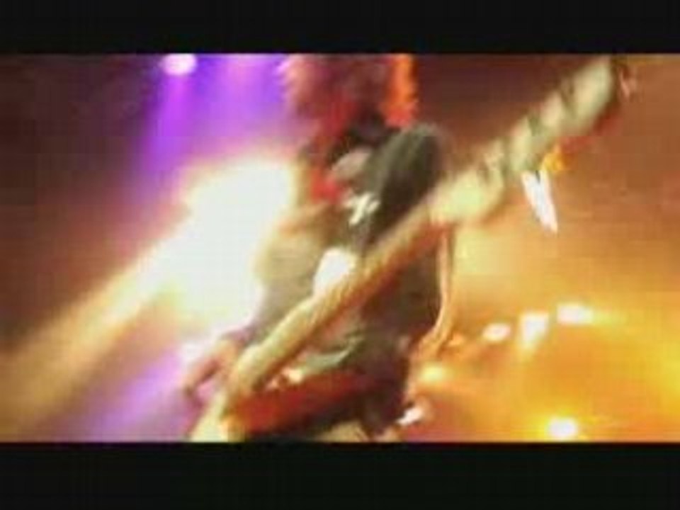 Paramore - Pressure (live at Anaheim)