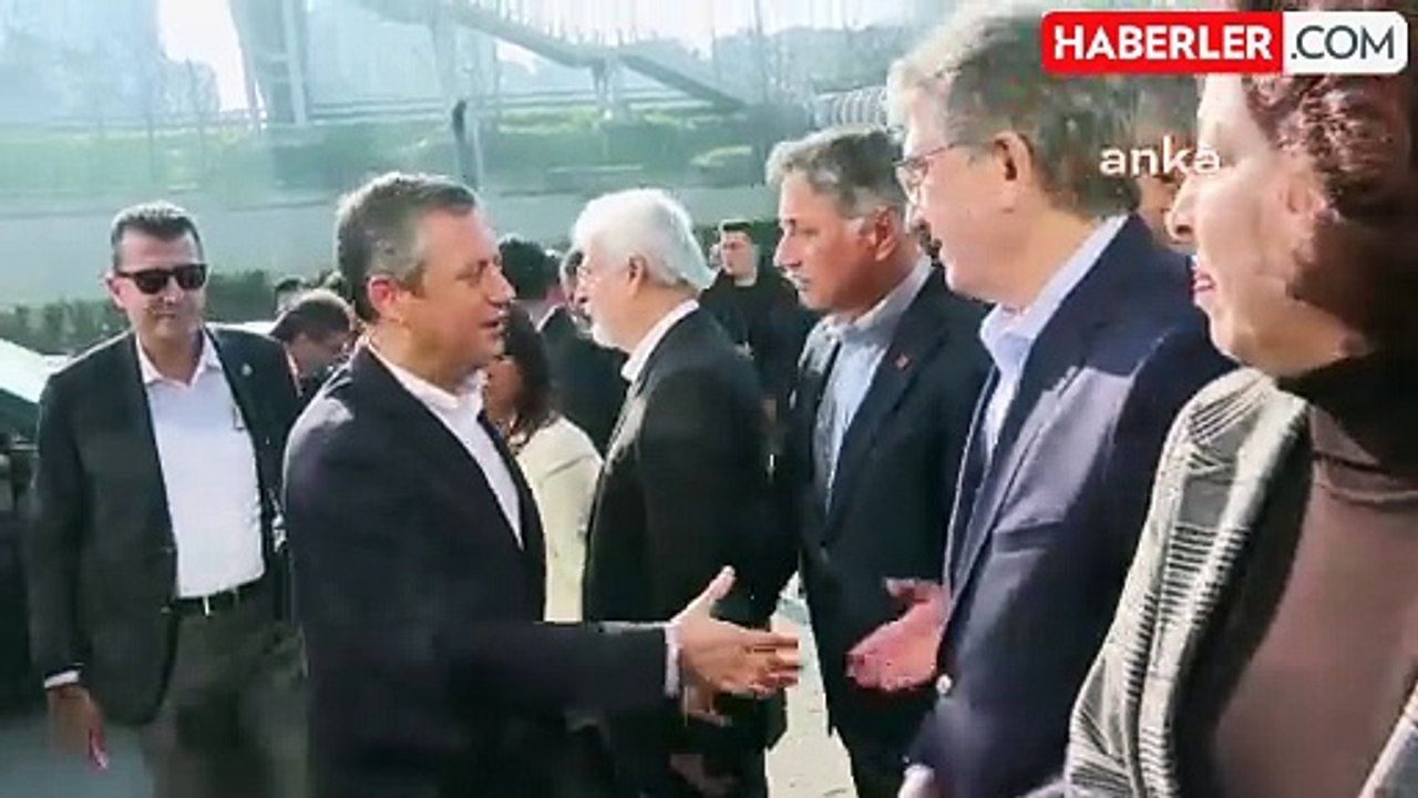 CHP Genel Başkanı Özgür Özel, Beşiktaş Belediye Başkanı'nın Tutuklanmasını Değerlendirdi