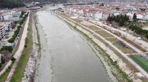 Yeşilırmak Nehri'nde değişen renk tedirgin etti