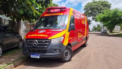 Homem bate a cabeça ao sofrer queda no bairro Claudete