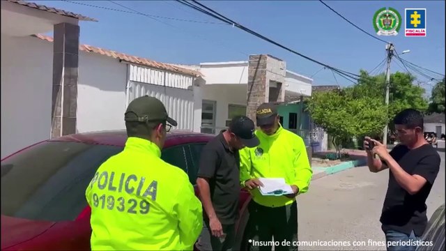 ¡Puerto Rico reclama a la mona ! Expolicía capturado por ayudar a sacar droga de los costeños