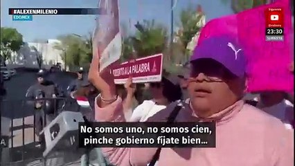 Vecinos de Tultitlán se manifiestan en Toluca por cambio de nombre de colonia