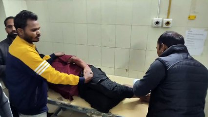 चाकू से नौकर पर हमला  मालिक को बंधक बनाकर मारपीट लाखों लूटकर बदमाश फरार