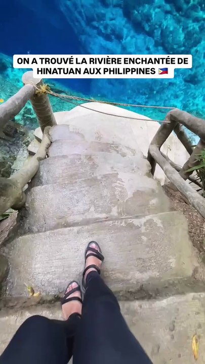 On a trouvé la rivière Enchantée de Hinatuan aux Philippines 🇵🇭