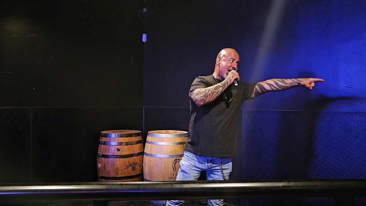 BLACK SABBATH - NEVER SAY DIE (PERFORMED LIVE AT THE WESTERNER)