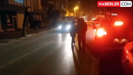 Dolmuş Taksi ile Otomobil Kafa Kafaya Çarpıştı