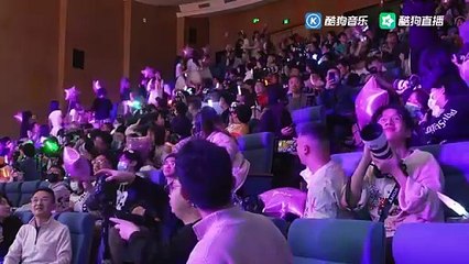 AKB48 Team SH - So Long2025的愿望恋爱幸运饼干下课钟Love Song机尾云 六周年嘉年华演唱会现场 250118