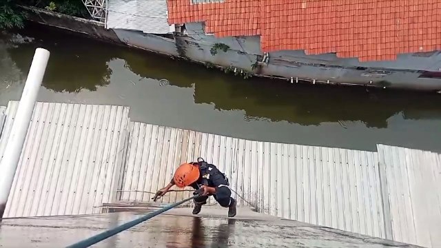 Waterproofing Dak Beton dengan Sistem Penyelesaian Cepat dan Tepat