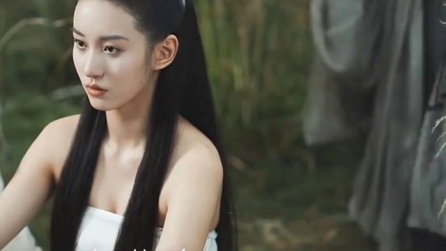 Trailer of Chinese Wuxia Action Condor Hero (神雕侠侣：问世间, 2025) 甄志丙接近毫無防備的小龍女 Zhen Zhibing approaches the unsuspecting Xiao Long Nu