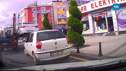 İstanbul Kağıthane'de çekicinin peşinden metrelerce koşan sürücü aracını kurtardı