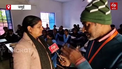 'जादू' की तरह पढ़ाती हैं गणित, कमाल है ये बिहार की लेडी टीचर