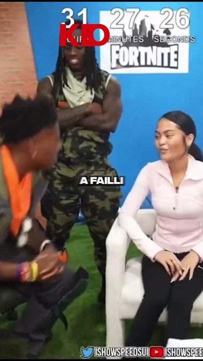 ISHOWSPEED RATE SON BACKFLIP DEVANT SA COPINE EN LIVE 🤣