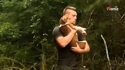 Il trouve un chien au milieu de nulle part : il n'hésite pas une seconde et décide de changer sa vie (vidéo)