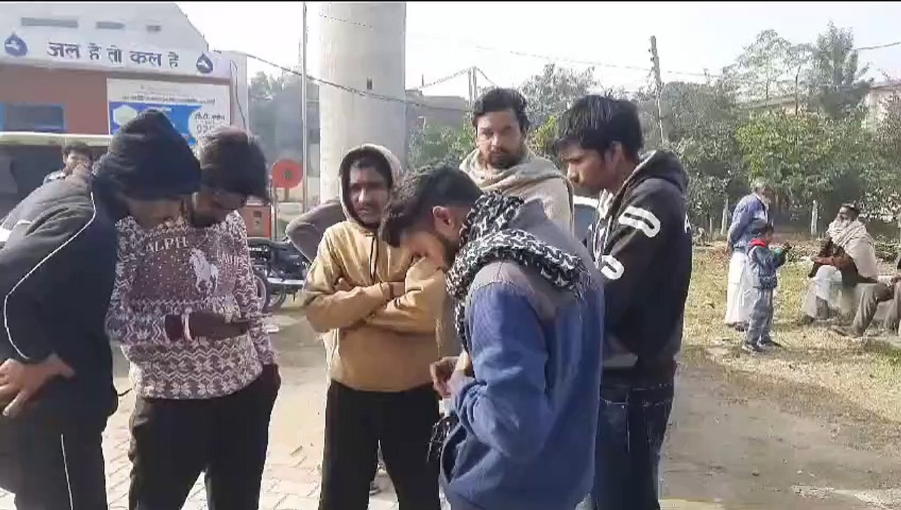 17 साल के युवक को चाकूओ से गोदा, मौके पर मौत, दूसरा हुआ जख्मी, पुलिस ने एक युवक को हिरासत में लिया, पिता का आरोप- चोरी के शक में की हत्या, पुलिस ने बताया आपसी कहासुनी
